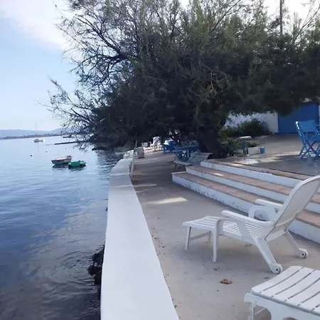 Sur L'eau, Exceptionnelle, Parking, Climatisation *