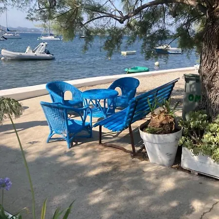 Villa Sur L'eau, Exceptionnelle, Parking, Climatisation