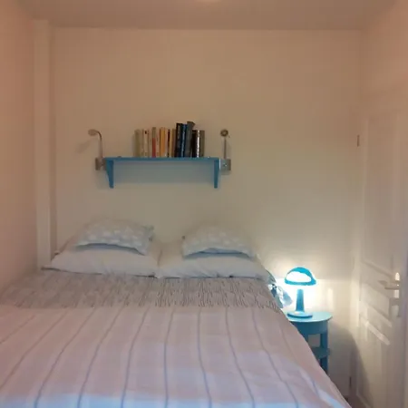 Villa Sur L'eau, Exceptionnelle, Parking, Climatisation Hyères
